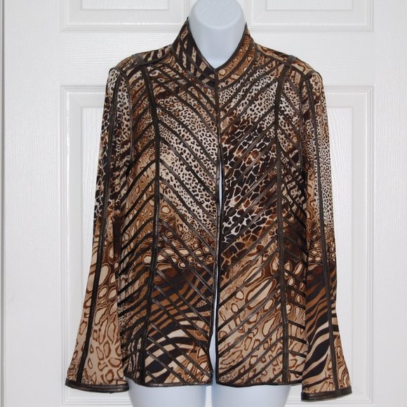 CHICO Animal Print jacket with No closures  Size 1 - Picture 1 of 6